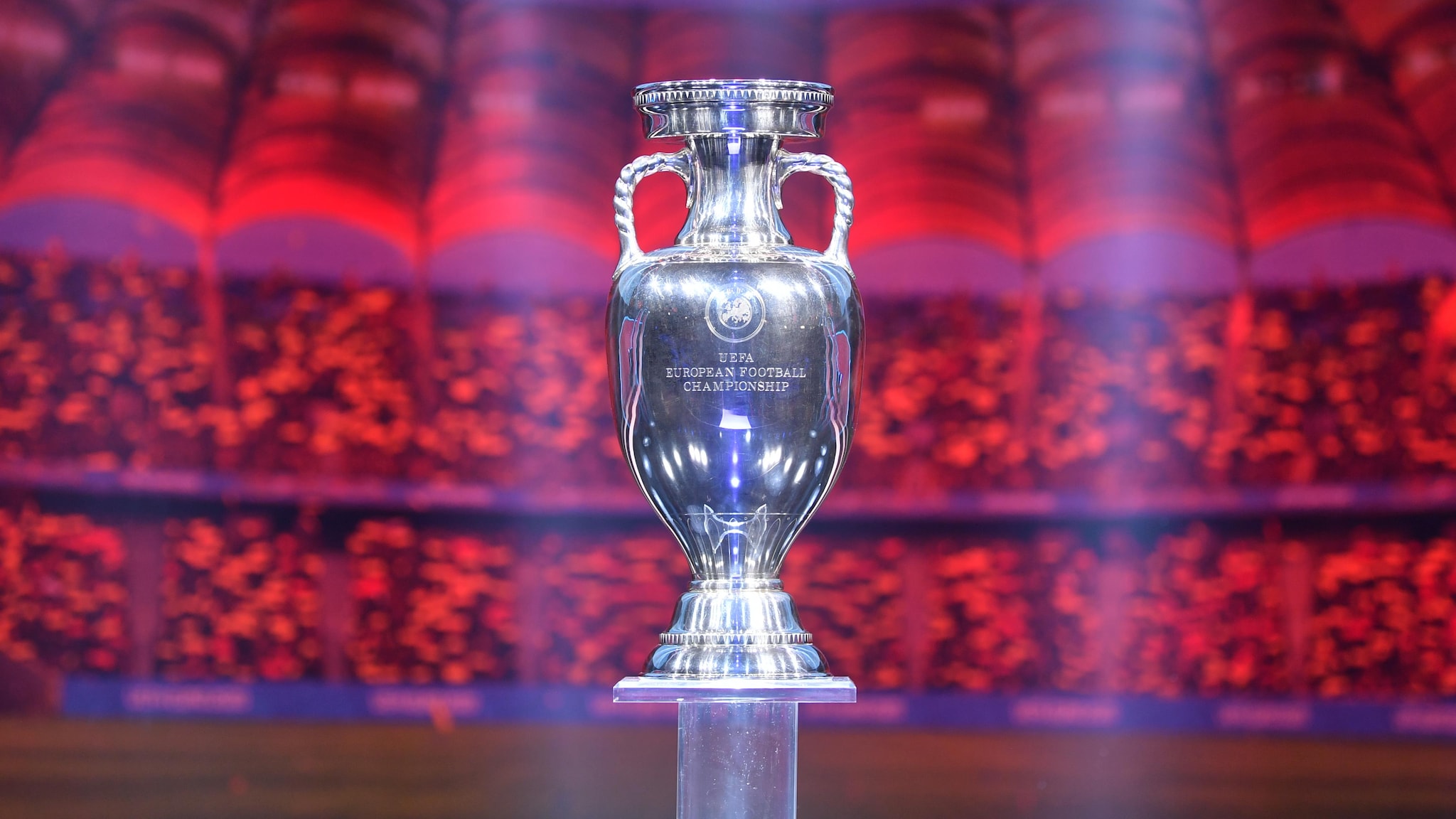 Le trophée de l'UEFA EURO 2020 UEFA EURO 2020 ThePressFree