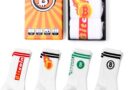 Kryptosocke Lot de 4 paires de chaussettes de tennis dans le logo Giftbox Bitcoin comme cadeau pour homme et femme de taille 38 à 44, Blanc., taille unique